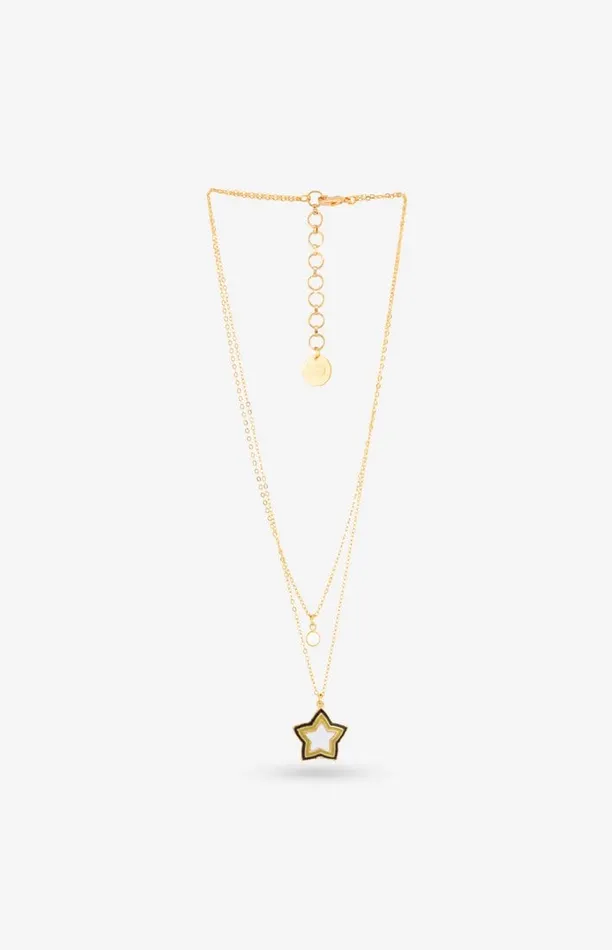Green Acuben Star Necklace PRERTO ECOMMERCE PRIVATE LIMITED Necklaces